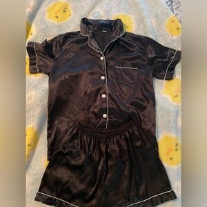 Amazon size large silky pajama short set large